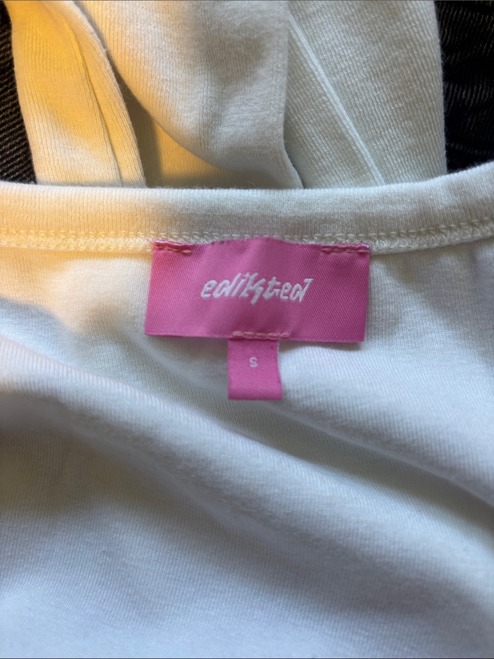Edikted Lot of 4 Size XS/S Washed Black Jeans, Hoodie, Tank and Long Sleeve - Picture 14 of 16
